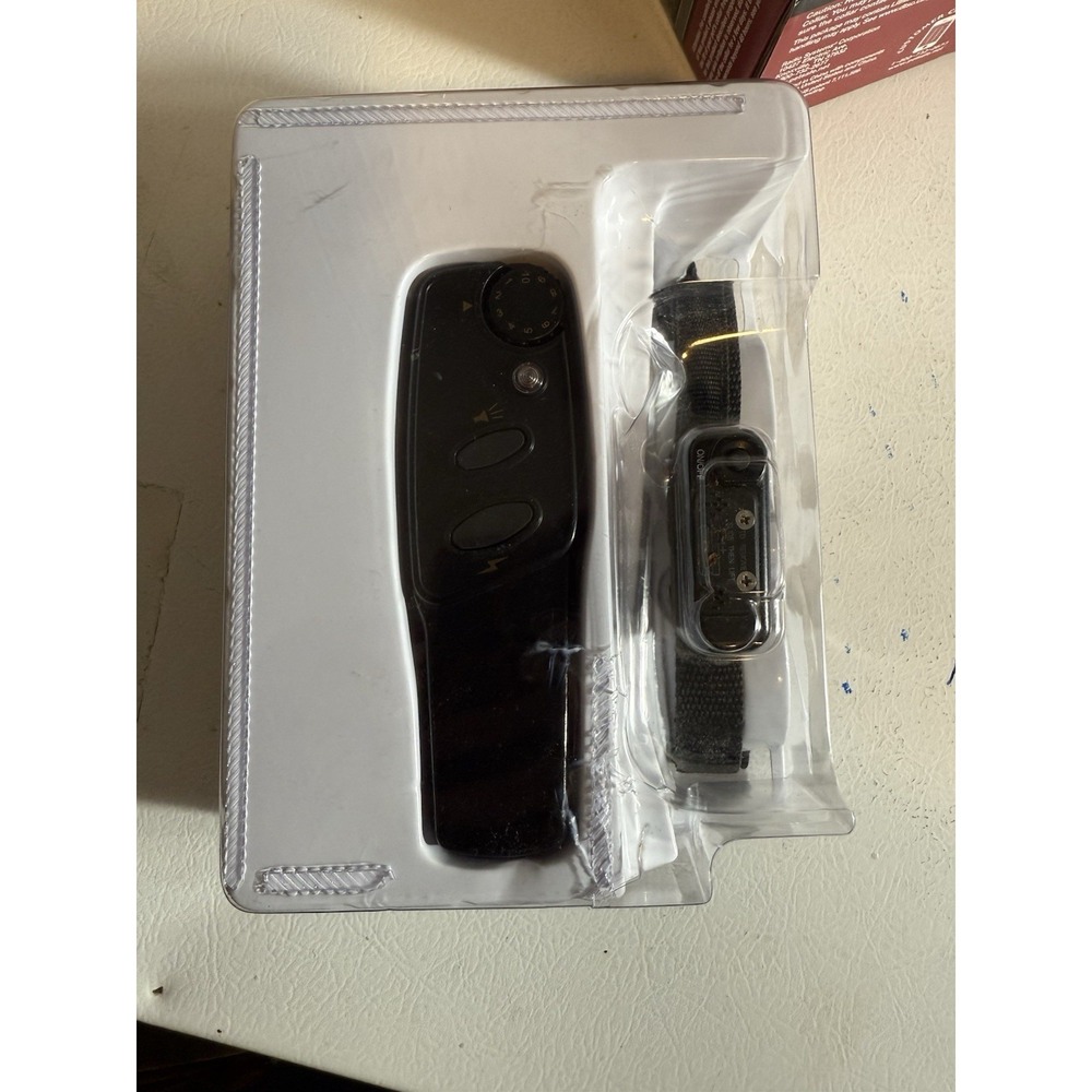 PetSafe Little Dog Remote Trainer. Static Stimulation 8-40lbs READ DESCRIPTION - Picture 2 of 3